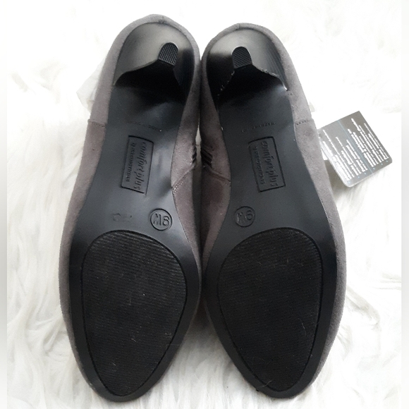Comfort Plus Predictions Heeled Booties - Picture 12 of 12